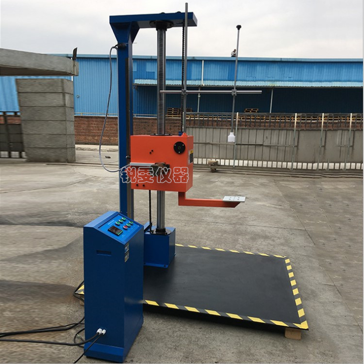 單翼跌落試驗機(jī)圖片