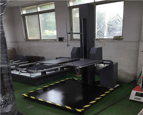 雙翼包裝跌落試驗機(jī)副圖