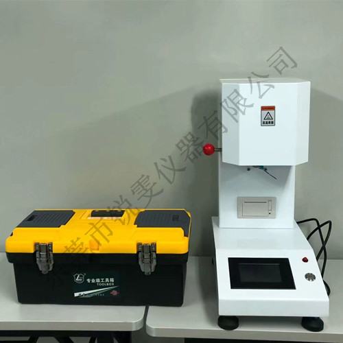 熔融指數(shù)測(cè)試儀使用方法